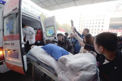 东莞县救护车转院